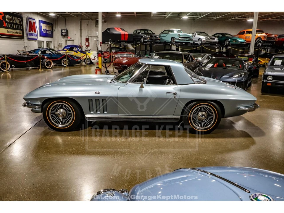 1966 Chevrolet Corvette C2 - Image 16 of 31