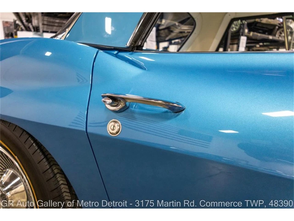 1966 Chevrolet Corvette C2 - Image 29 of 31