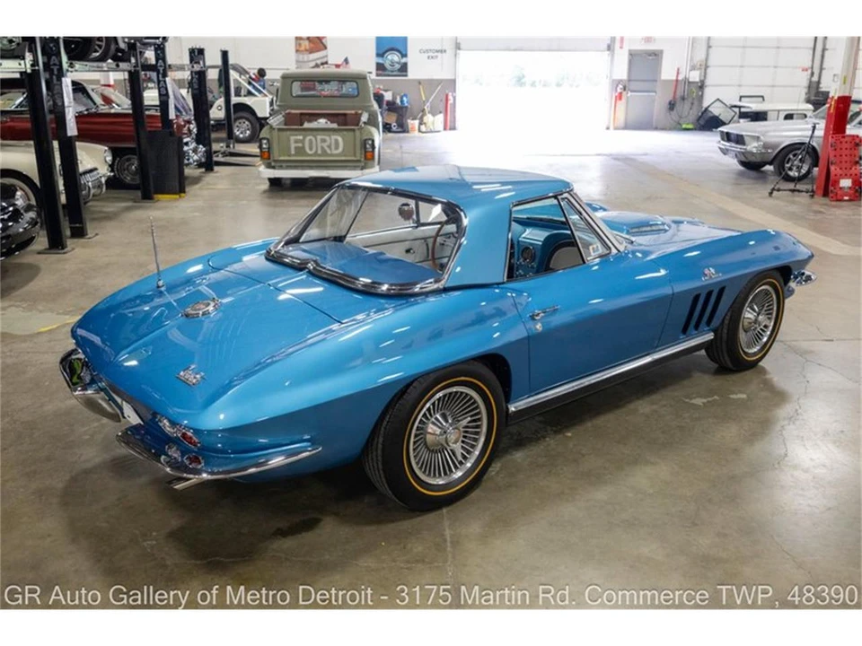 1966 Chevrolet Corvette C2 - Image 7 of 31