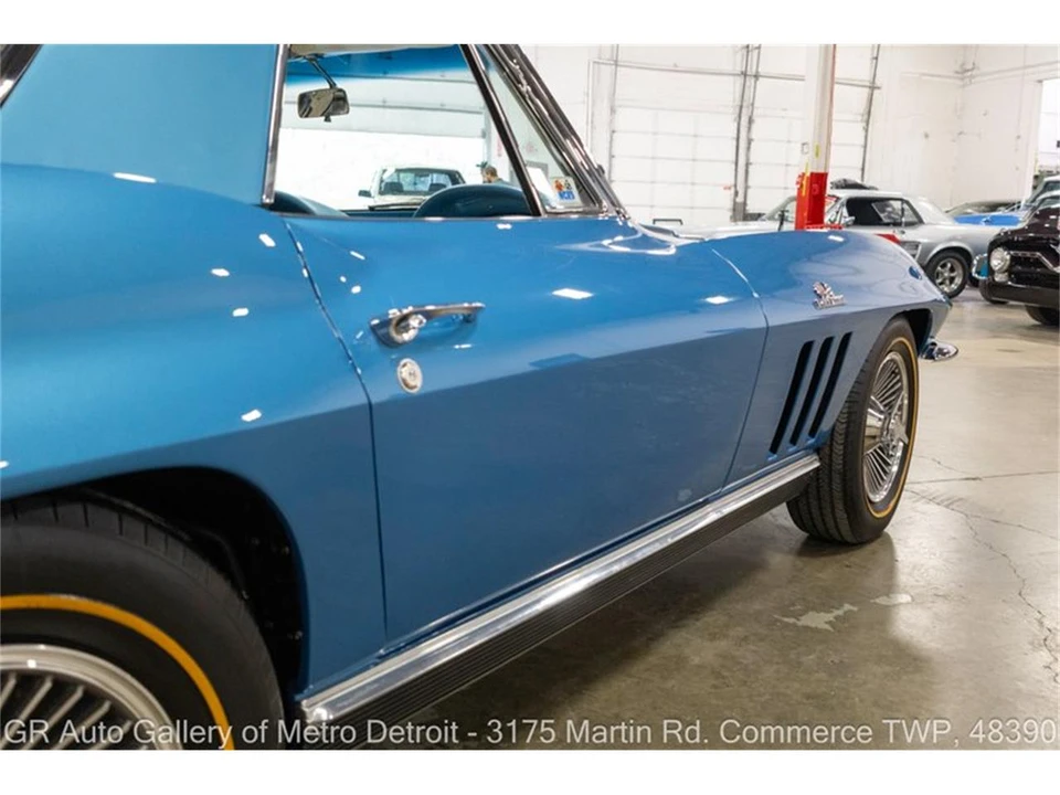 1966 Chevrolet Corvette C2 - Image 21 of 31