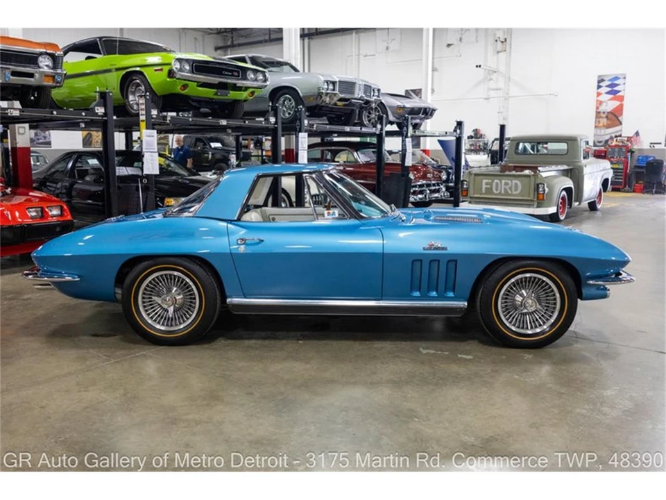 1966 Chevrolet Corvette C2 - Image 8 of 31