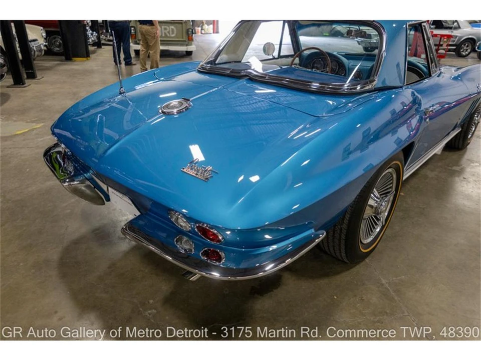 1966 Chevrolet Corvette C2 - Image 15 of 31