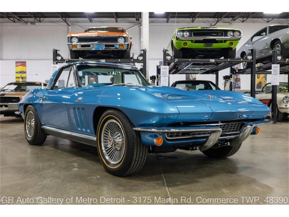 1966 Chevrolet Corvette C2 - Image 10 of 31