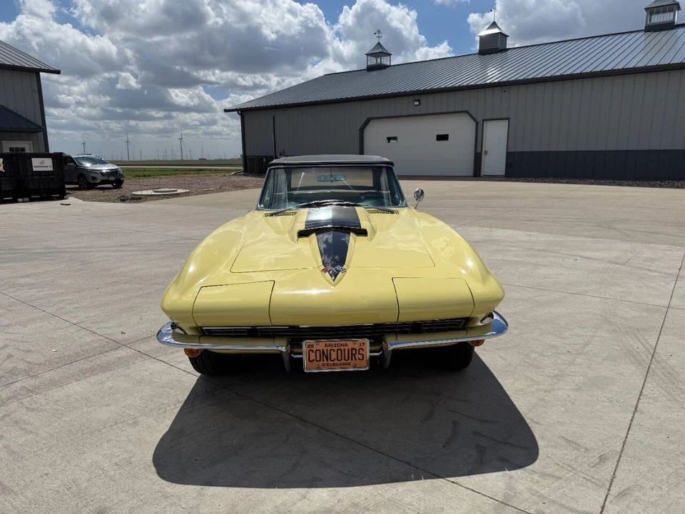 1966 Chevrolet Corvette C2 - Image 10 of 31