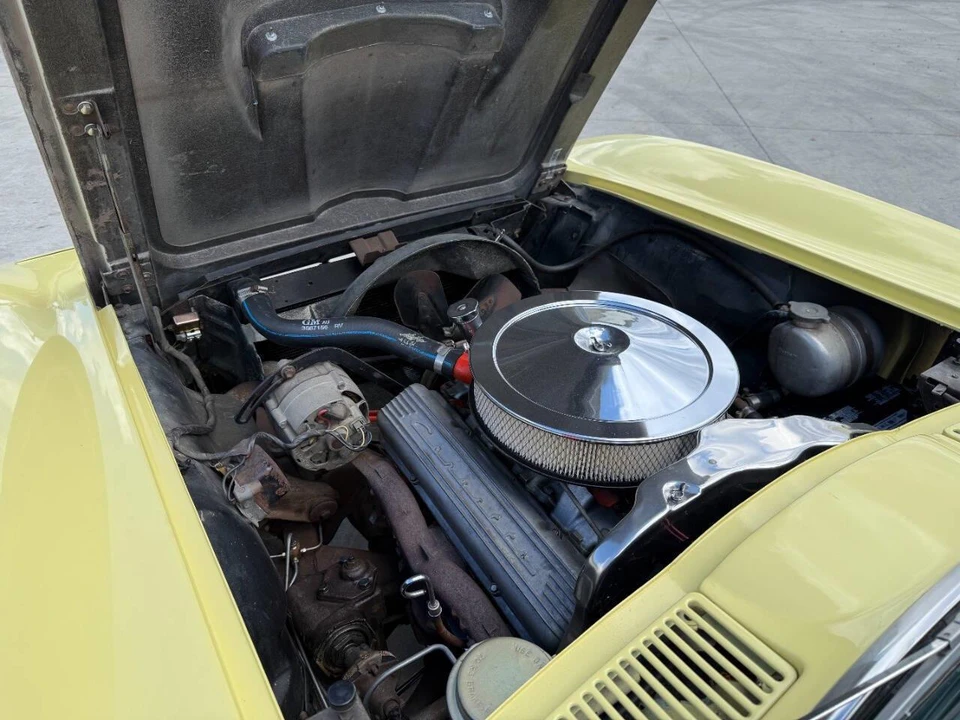 1966 Chevrolet Corvette C2 - Image 5 of 31