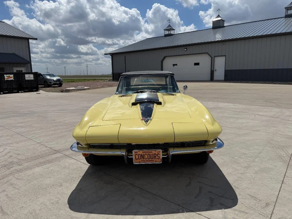 1966 Chevrolet Corvette C2 - Image 11 of 31