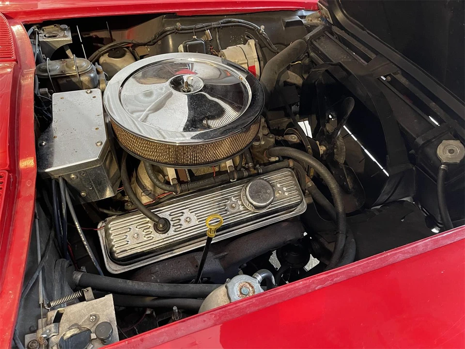 1966 Chevrolet Corvette C2 - Image 17 of 31
