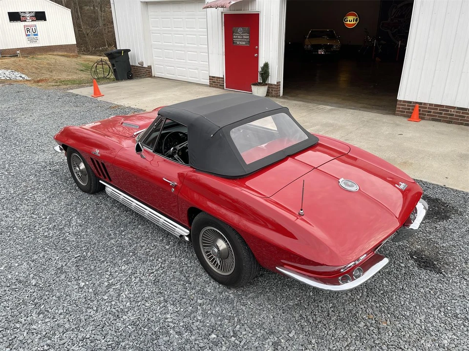 1966 Chevrolet Corvette C2 - Image 5 of 31