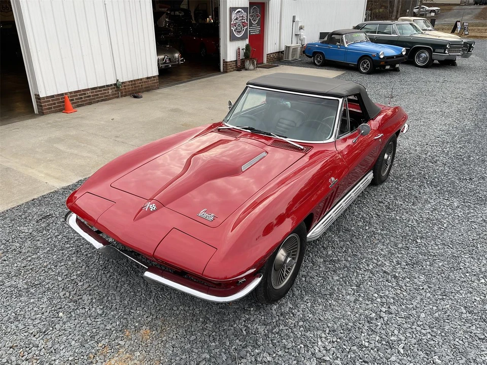 1966 Chevrolet Corvette C2 - Image 6 of 31