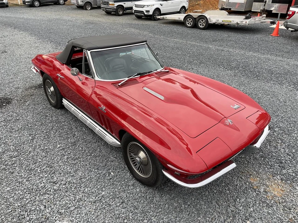 1966 Chevrolet Corvette C2 - Image 3 of 31