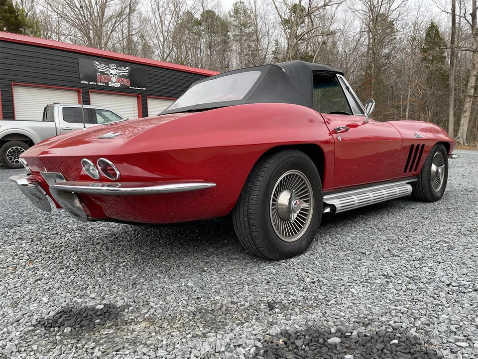 1966 Chevrolet Corvette C2 - Image 9 of 31