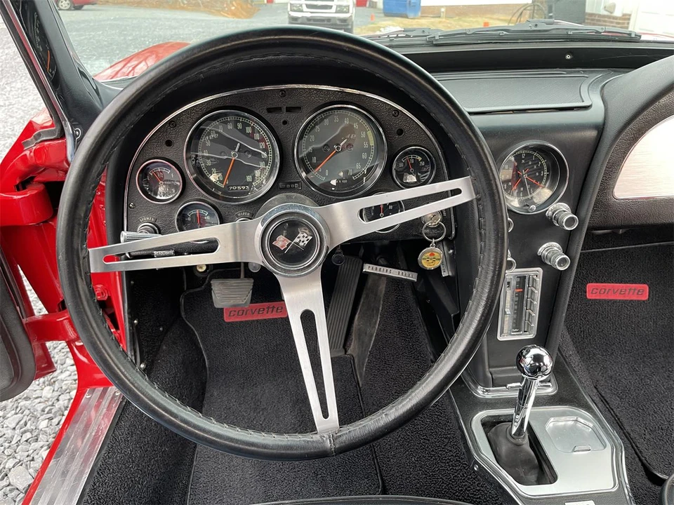 1966 Chevrolet Corvette C2 - Image 15 of 31