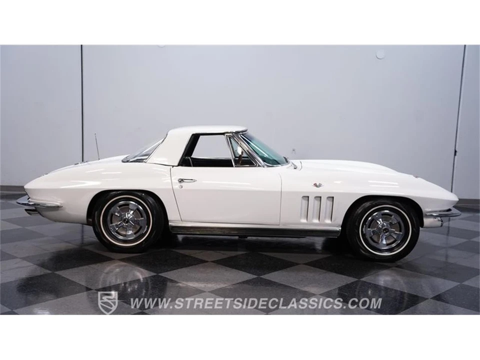 1966 Chevrolet Corvette C2 - Image 11 of 31