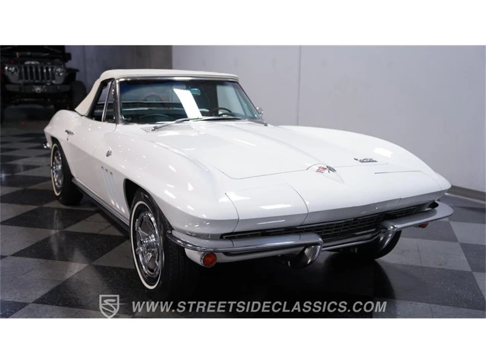 1966 Chevrolet Corvette C2 - Image 13 of 31