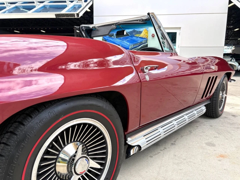1966 Chevrolet Corvette C2 - Image 17 of 21