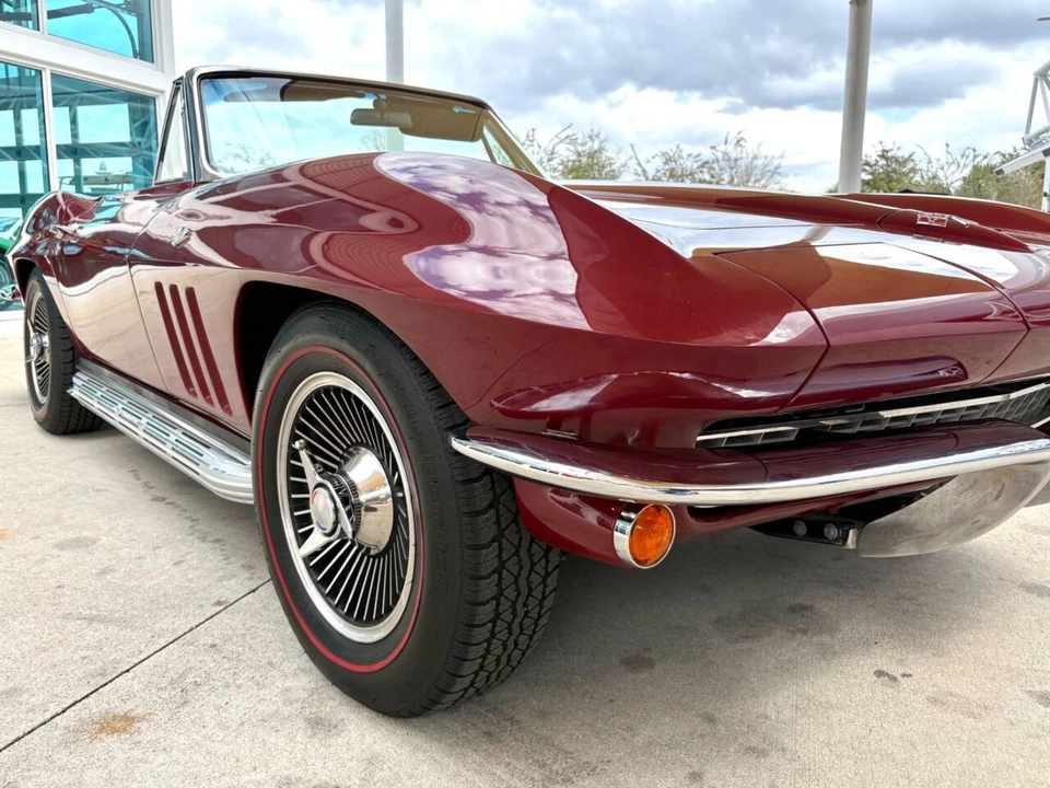 1966 Chevrolet Corvette C2 - Image 19 of 21