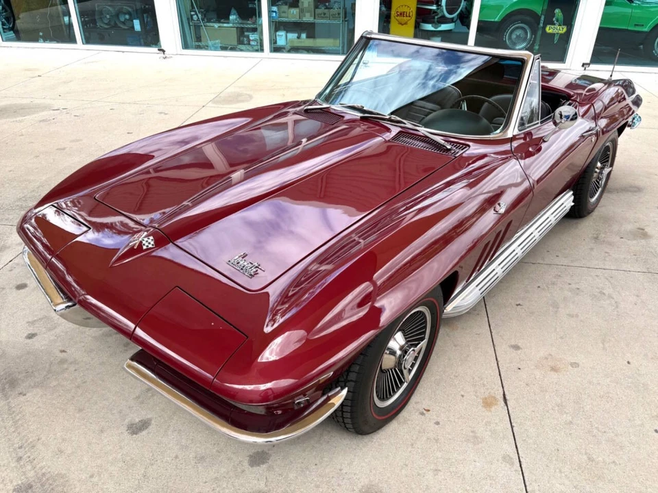 1966 Chevrolet Corvette C2 - Image 20 of 21