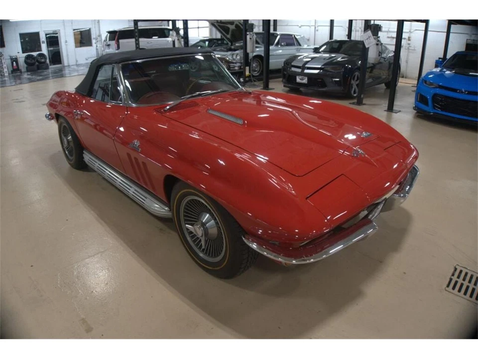 1966 Chevrolet Corvette C2 - Image 7 of 31
