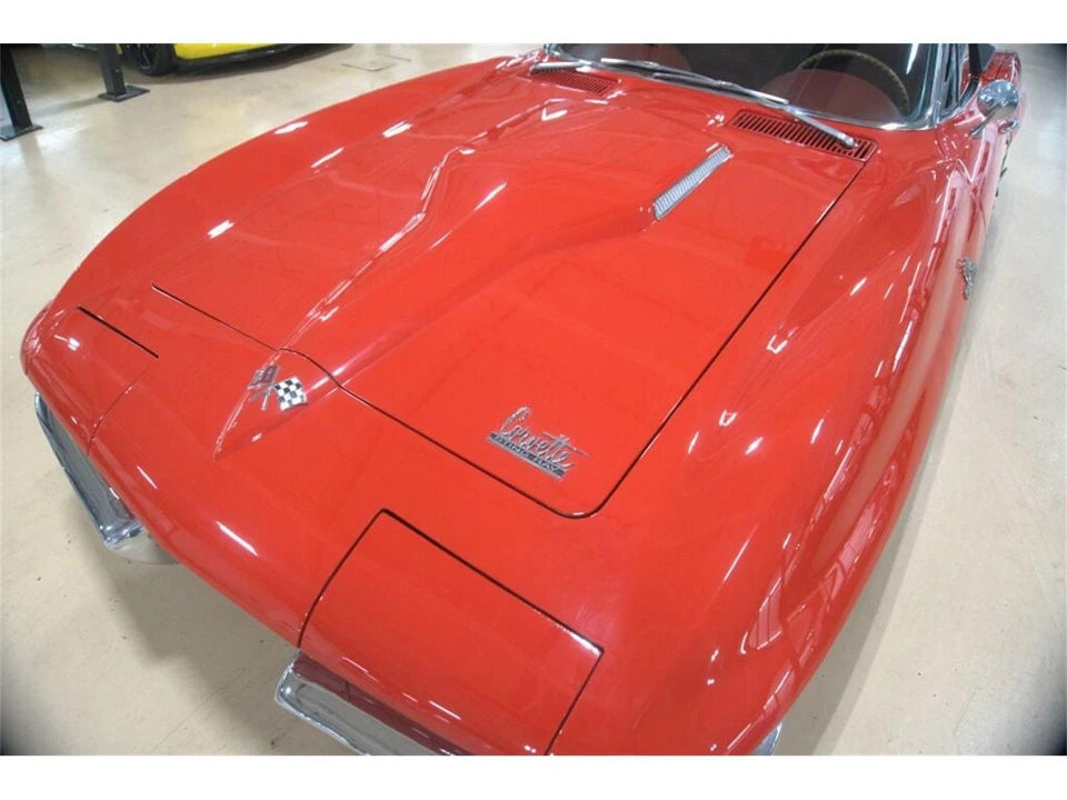 1966 Chevrolet Corvette C2 - Image 11 of 31