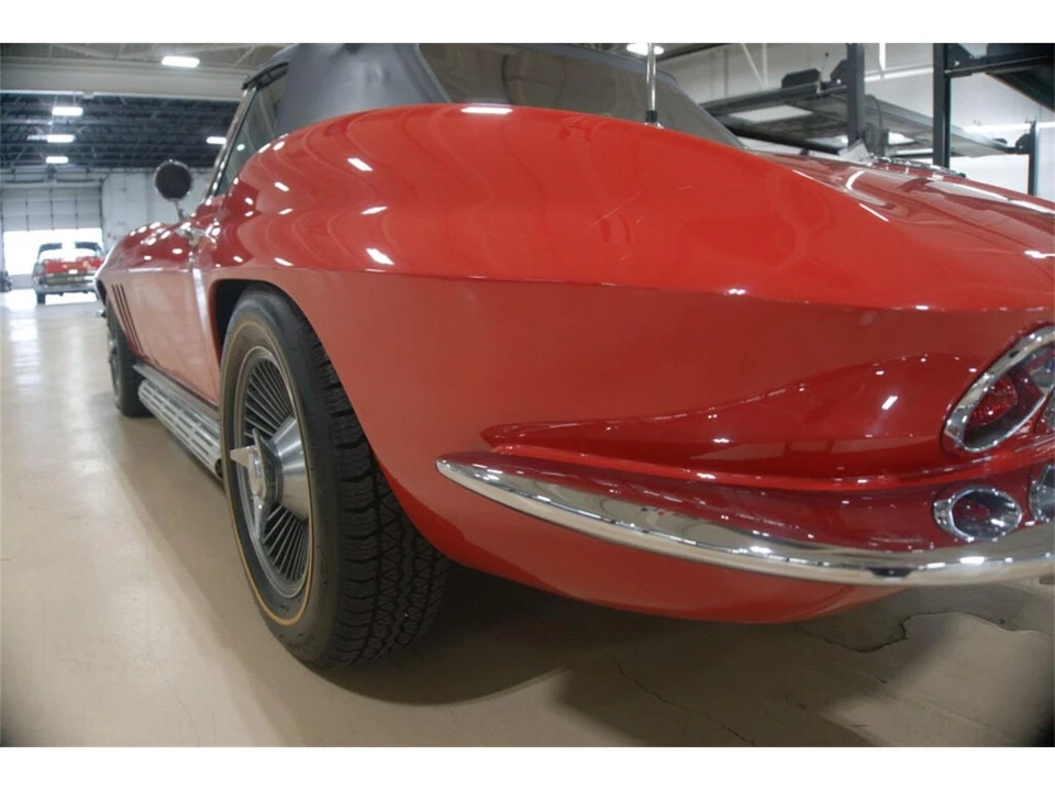 1966 Chevrolet Corvette C2 - Image 20 of 31