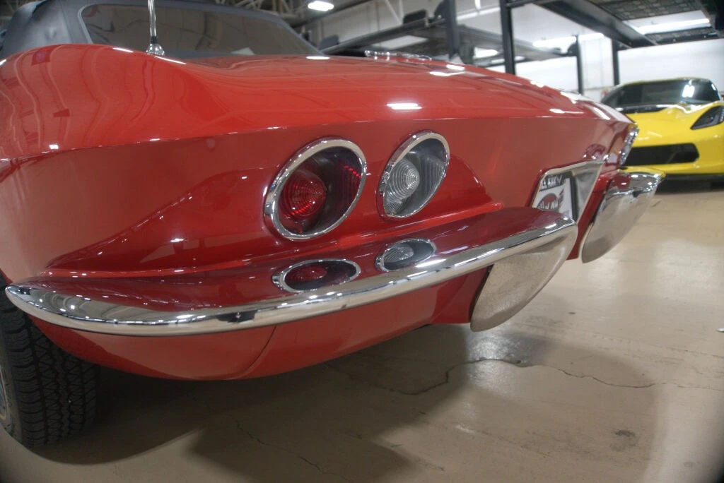 1966 Chevrolet Corvette C2 - Image 21 of 31