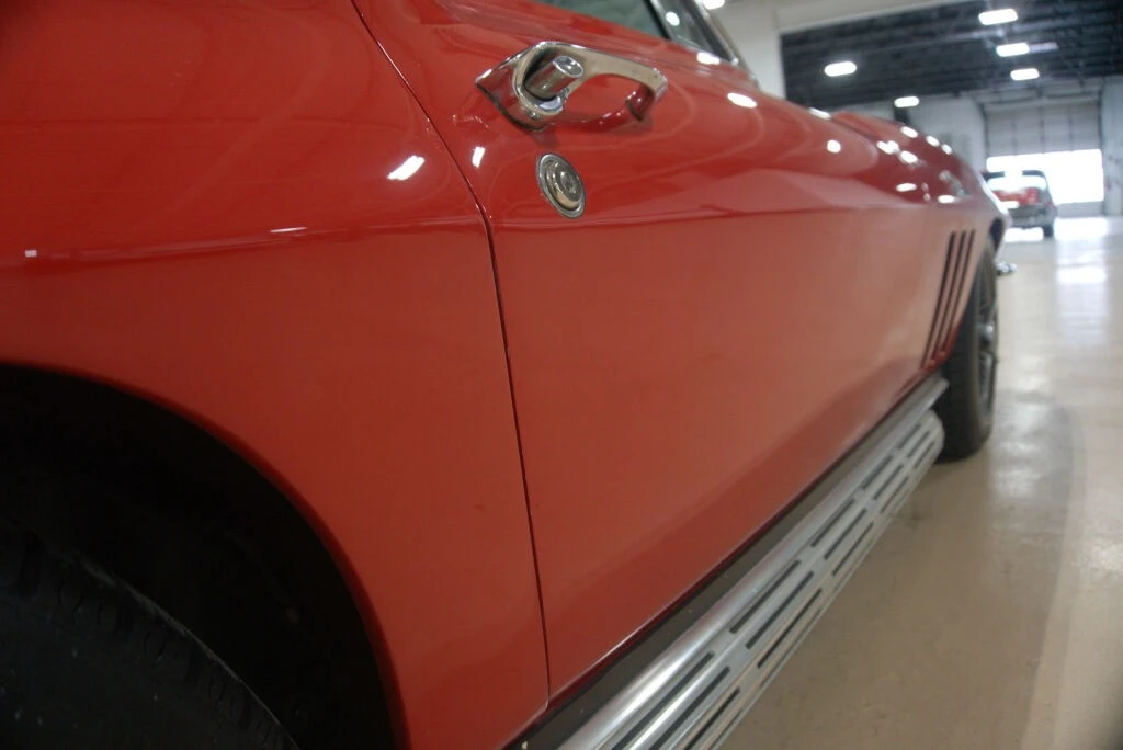 1966 Chevrolet Corvette C2 - Image 29 of 31