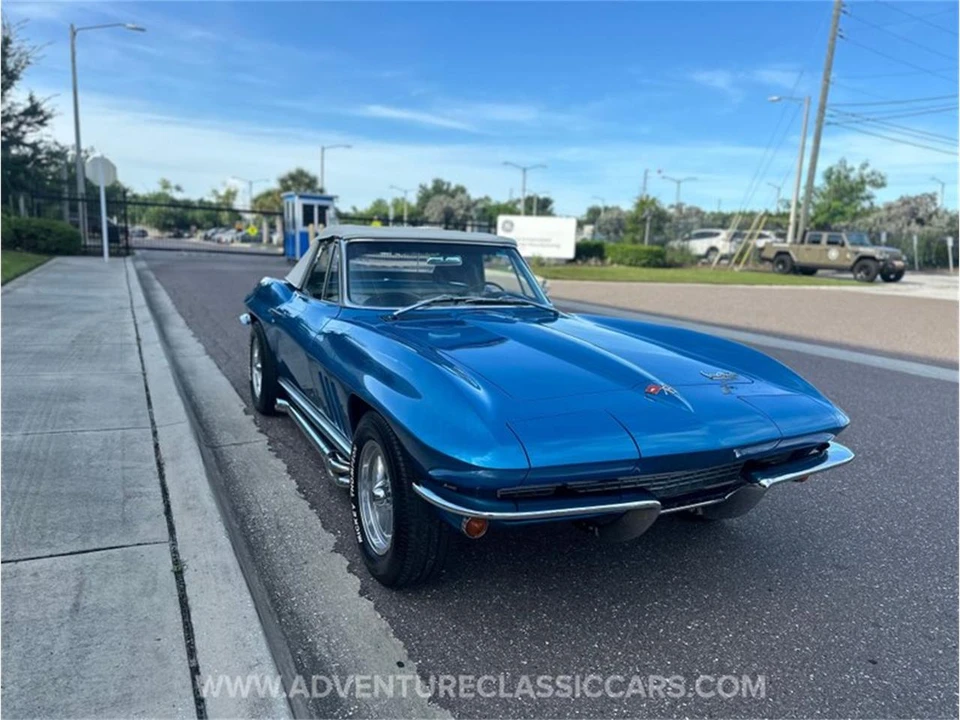 1966 Chevrolet Corvette C2 - Image 28 of 31