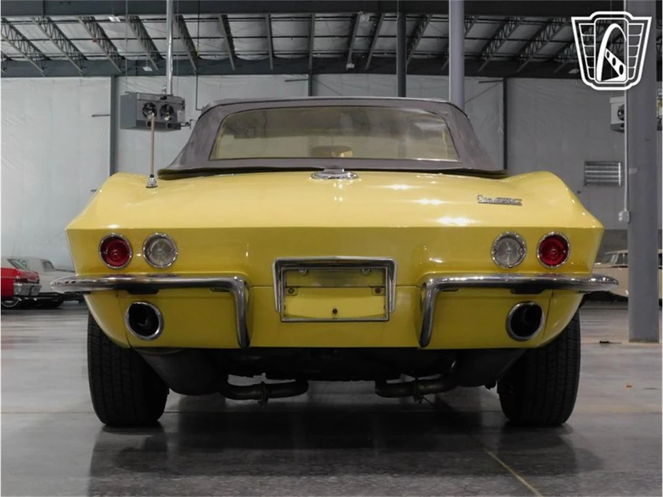 1966 Chevrolet Corvette C2 - Image 25 of 31