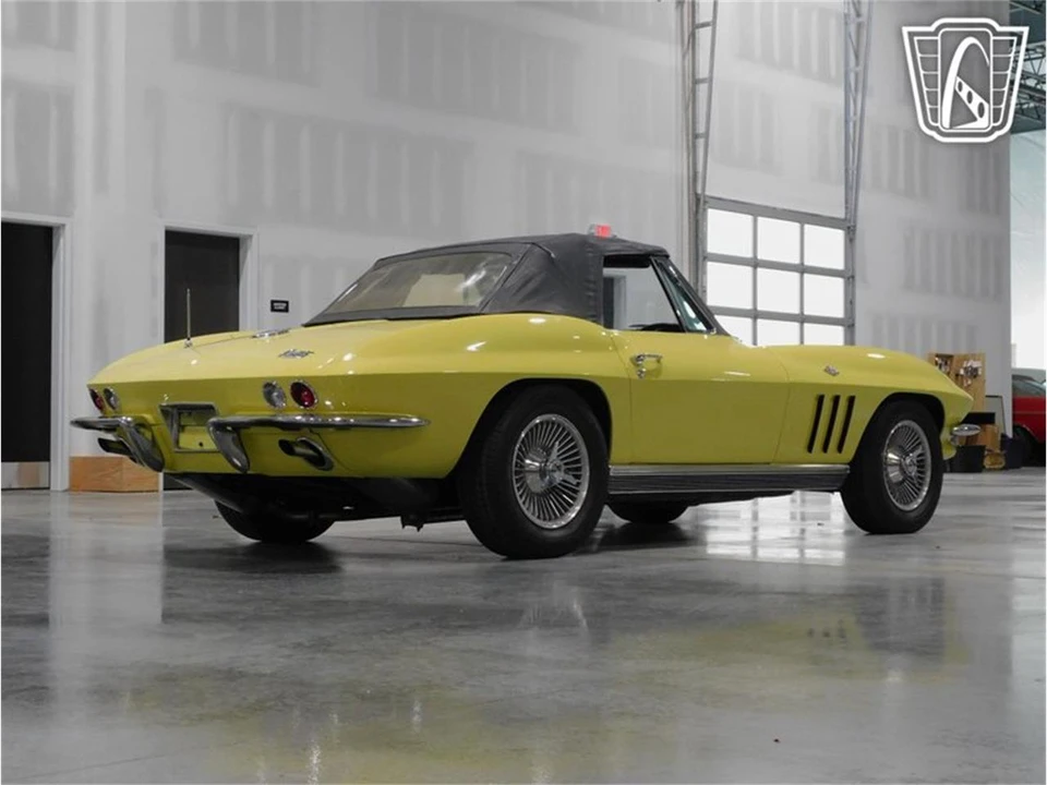 1966 Chevrolet Corvette C2 - Image 26 of 31