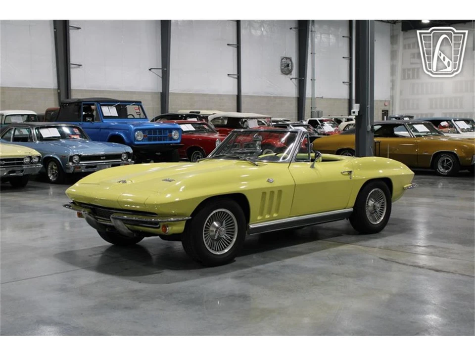 1966 Chevrolet Corvette C2 - Image 6 of 31