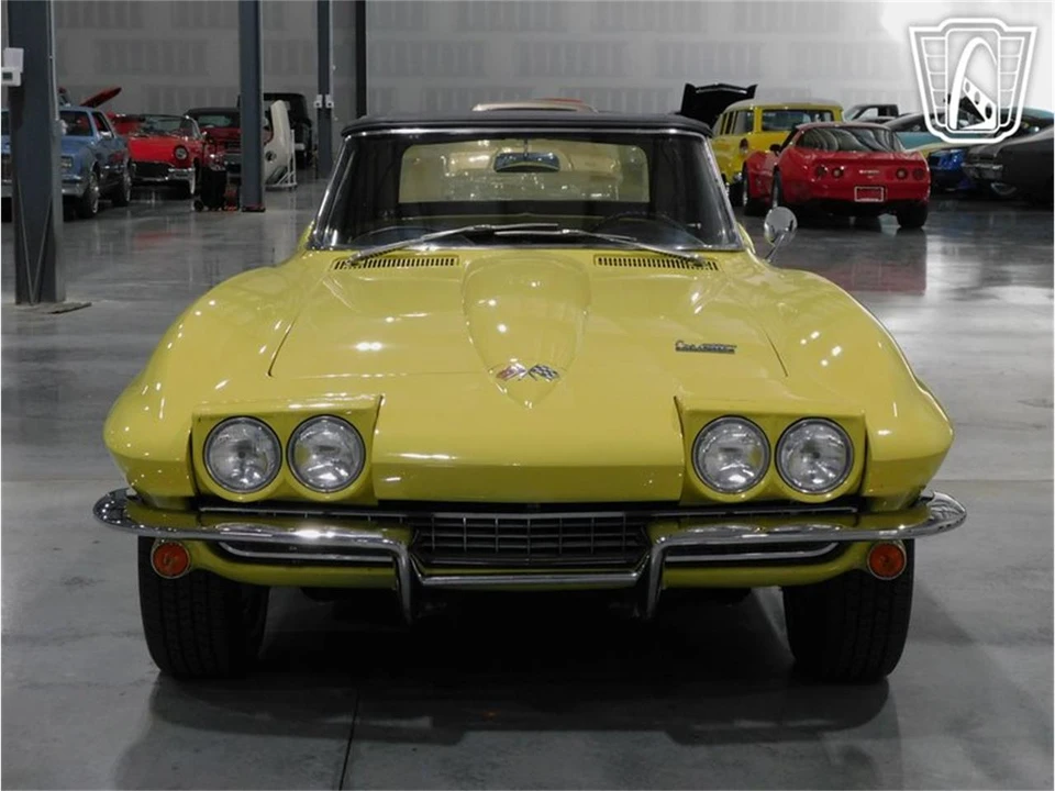 1966 Chevrolet Corvette C2 - Image 21 of 31