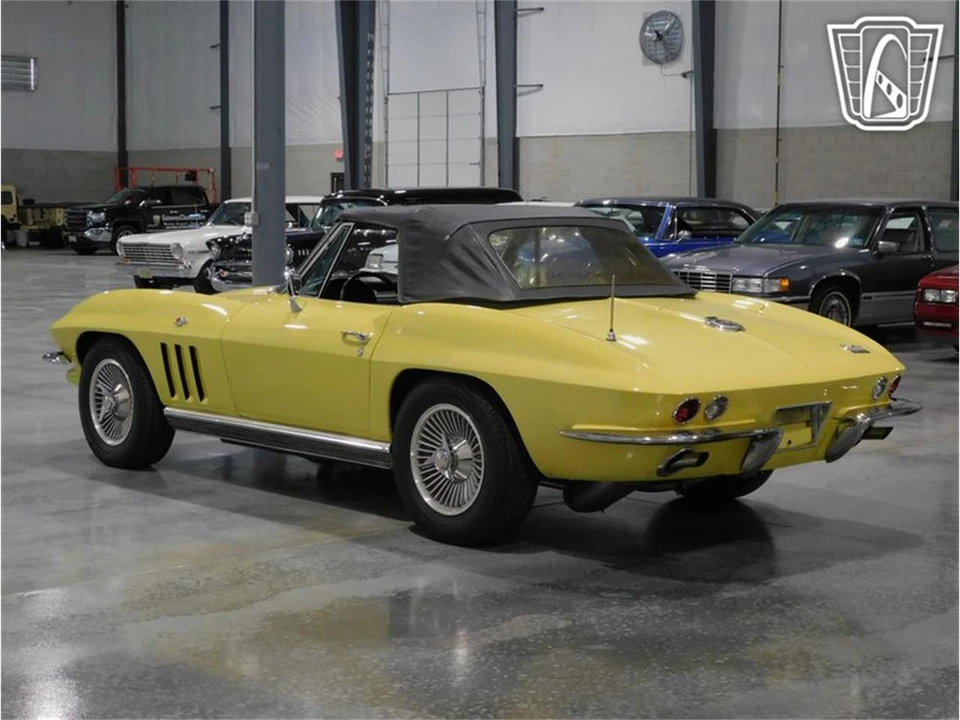 1966 Chevrolet Corvette C2 - Image 16 of 31