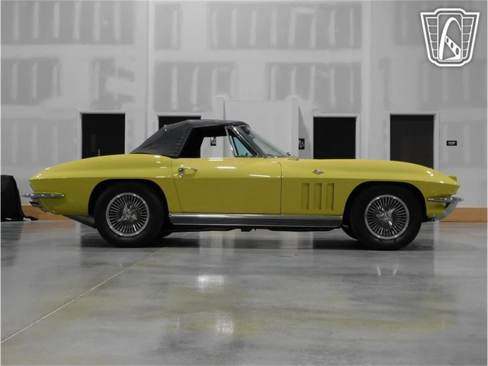 1966 Chevrolet Corvette C2 - Image 27 of 31