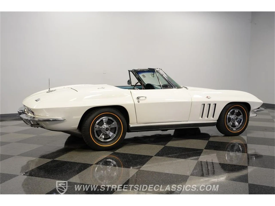 1966 Chevrolet Corvette C2 - Image 12 of 31