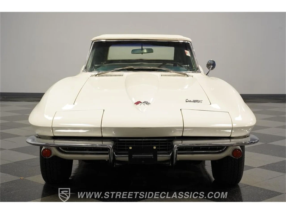 1966 Chevrolet Corvette C2 - Image 16 of 31