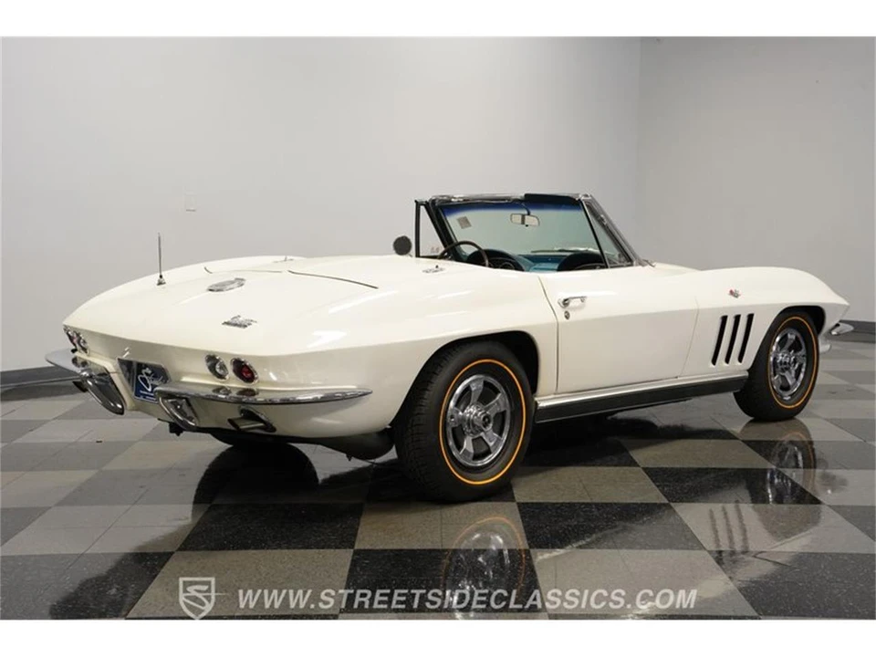 1966 Chevrolet Corvette C2 - Image 11 of 31