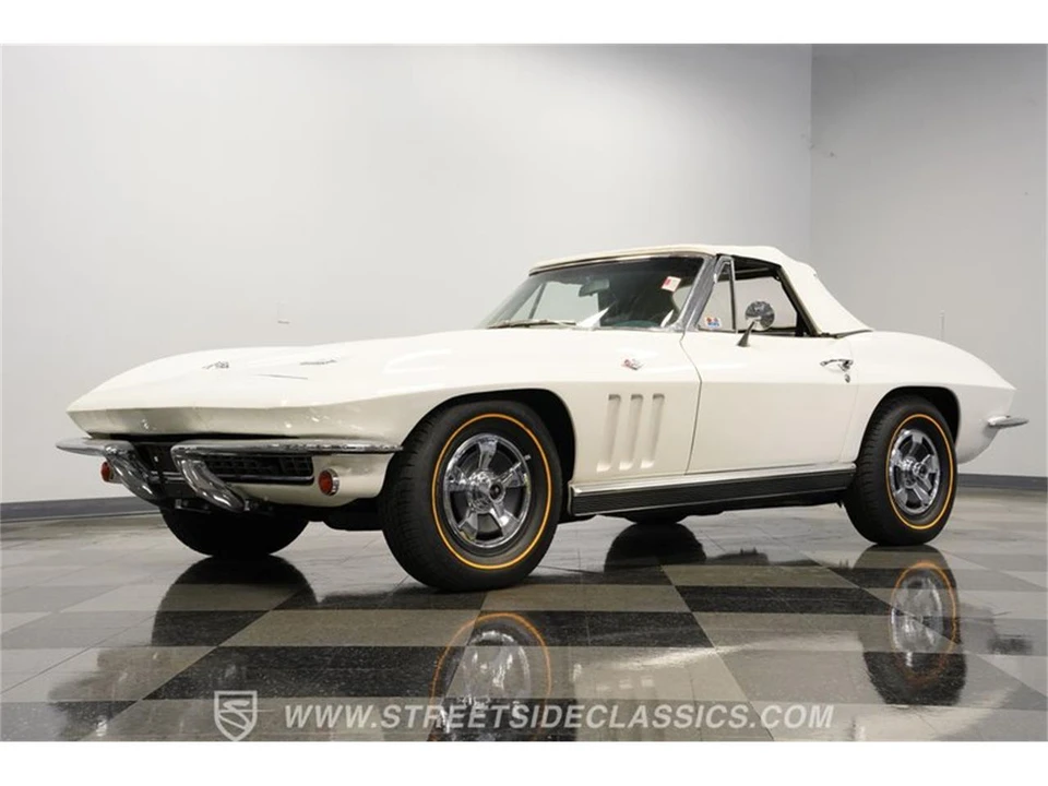 1966 Chevrolet Corvette C2 - Image 20 of 31
