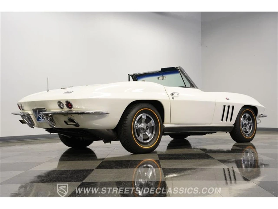 1966 Chevrolet Corvette C2 - Image 26 of 31