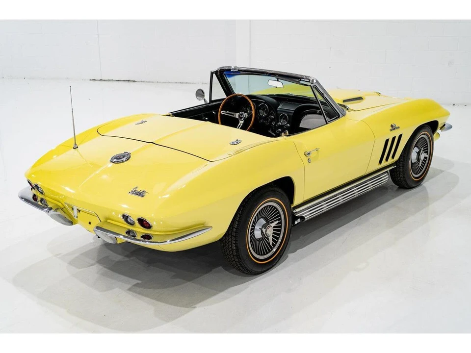 1966 Chevrolet Corvette C2 - Image 26 of 31