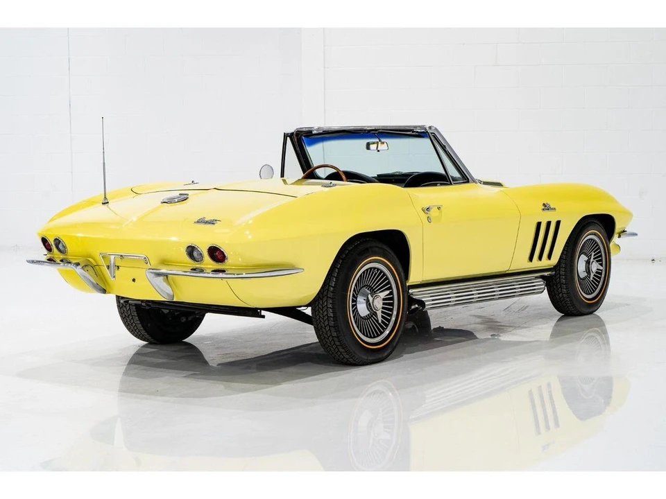 1966 Chevrolet Corvette C2 - Image 22 of 31