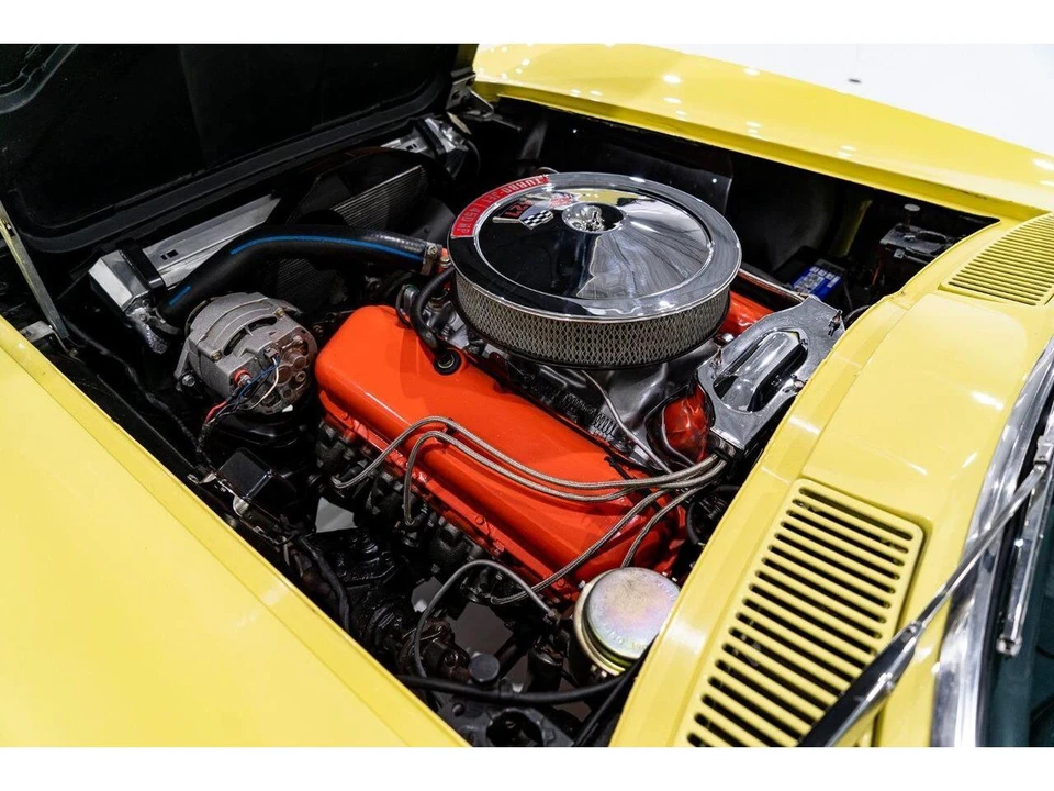 1966 Chevrolet Corvette C2 - Image 18 of 31