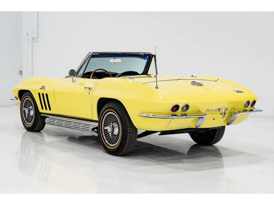 1966 Chevrolet Corvette C2 - Image 24 of 31
