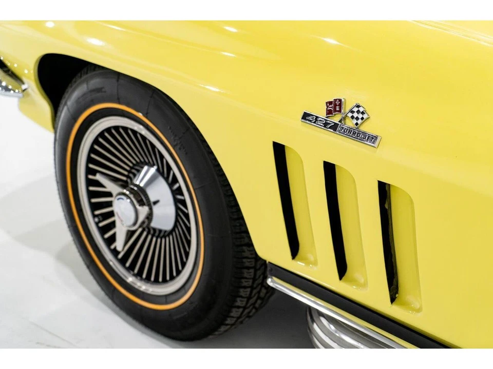 1966 Chevrolet Corvette C2 - Image 5 of 31
