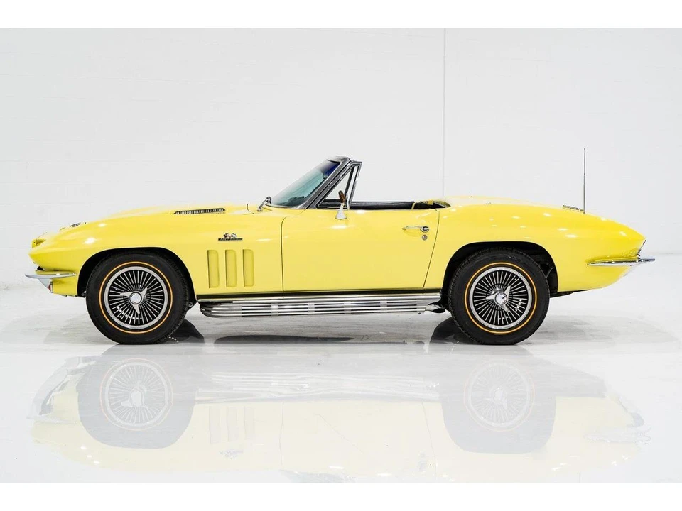 1966 Chevrolet Corvette C2 - Image 25 of 31