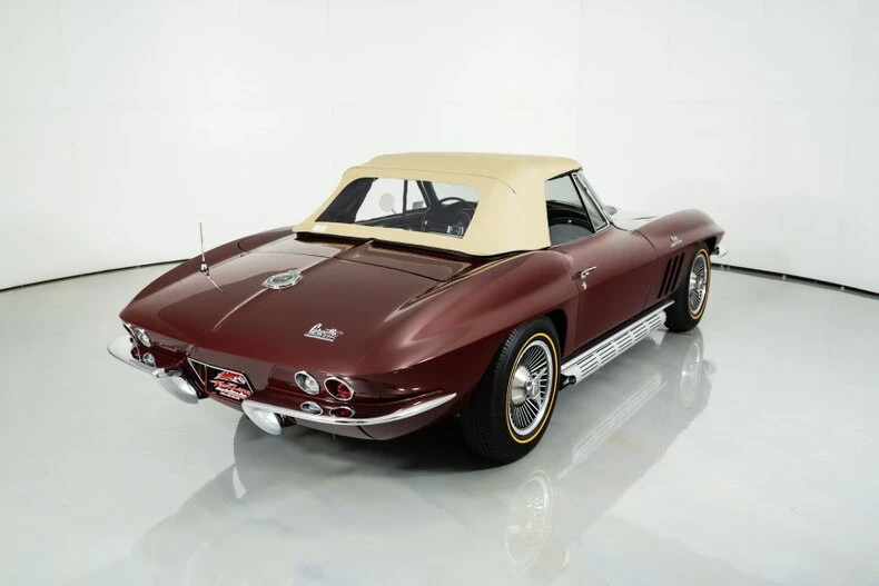 1966 Chevrolet Corvette C2 - Image 12 of 21