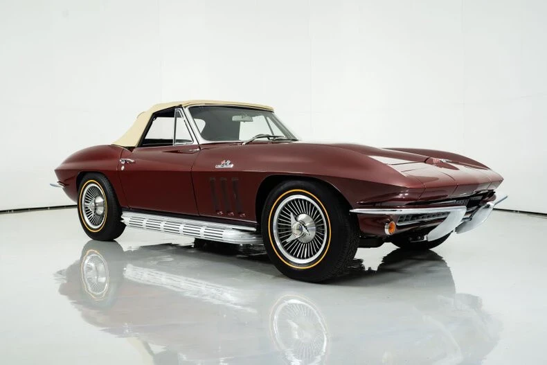 1966 Chevrolet Corvette C2 - Image 16 of 21