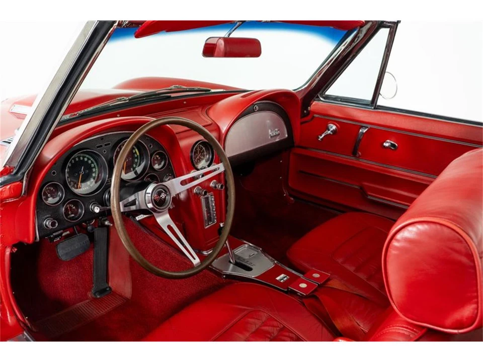 1966 Chevrolet Corvette C2 - Image 22 of 31