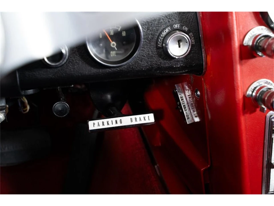 1966 Chevrolet Corvette C2 - Image 30 of 31