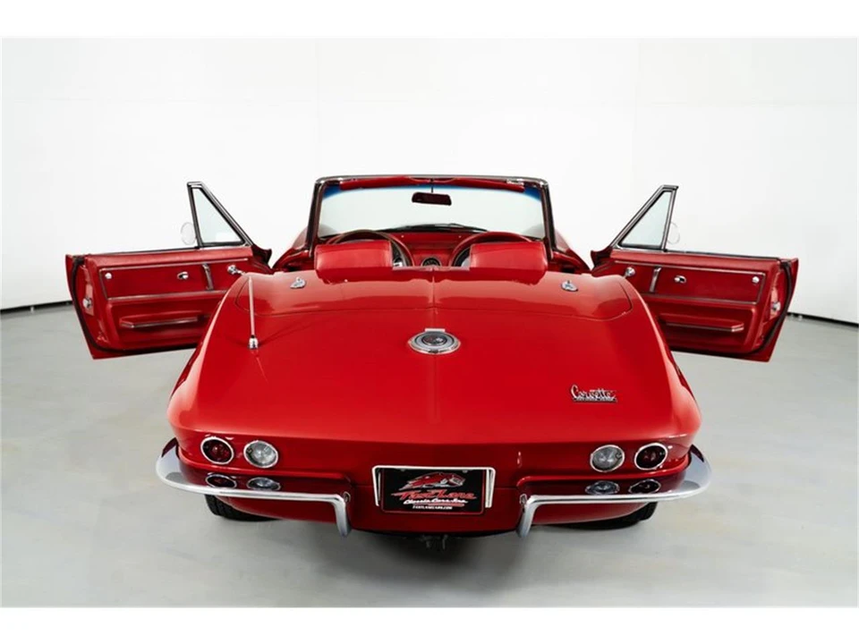 1966 Chevrolet Corvette C2 - Image 18 of 31