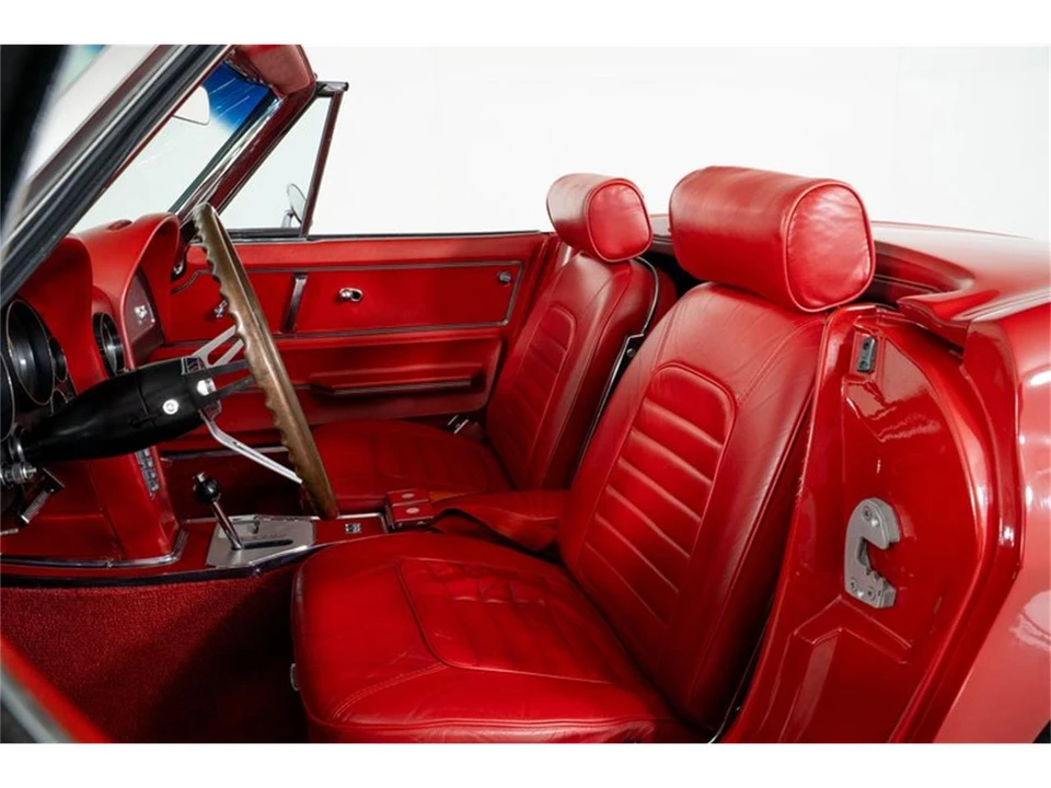 1966 Chevrolet Corvette C2 - Image 24 of 31